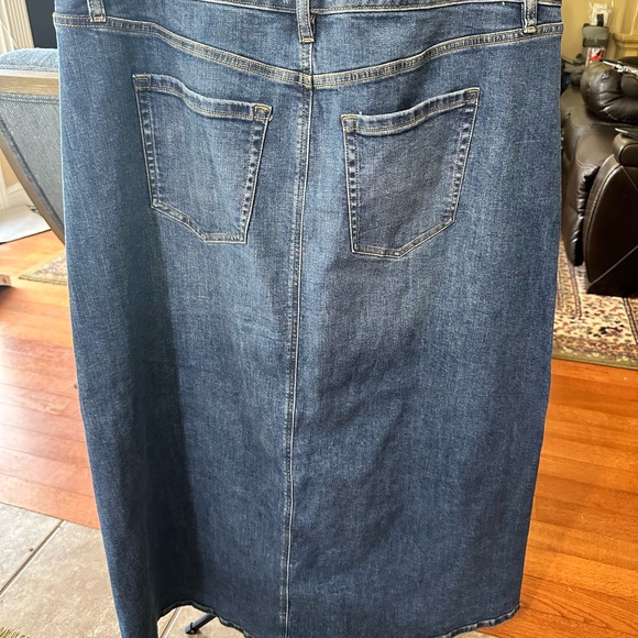 Lane Bryant Women's Denim Maxi Skirt - Picture 3 of 3